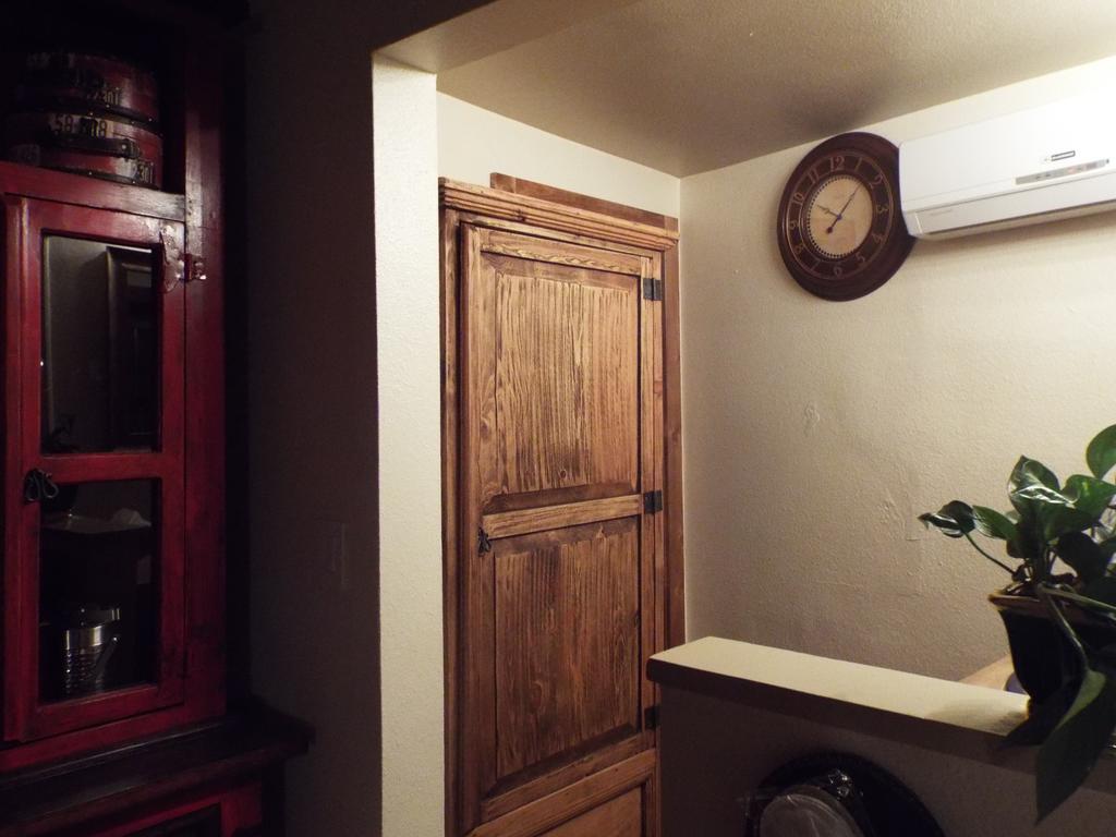 Globetrotter Lodge Холбрук Екстериор снимка
