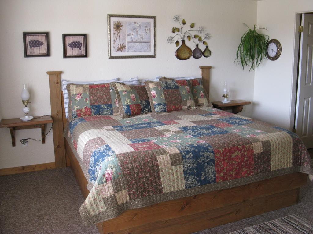 Globetrotter Lodge Холбрук Екстериор снимка