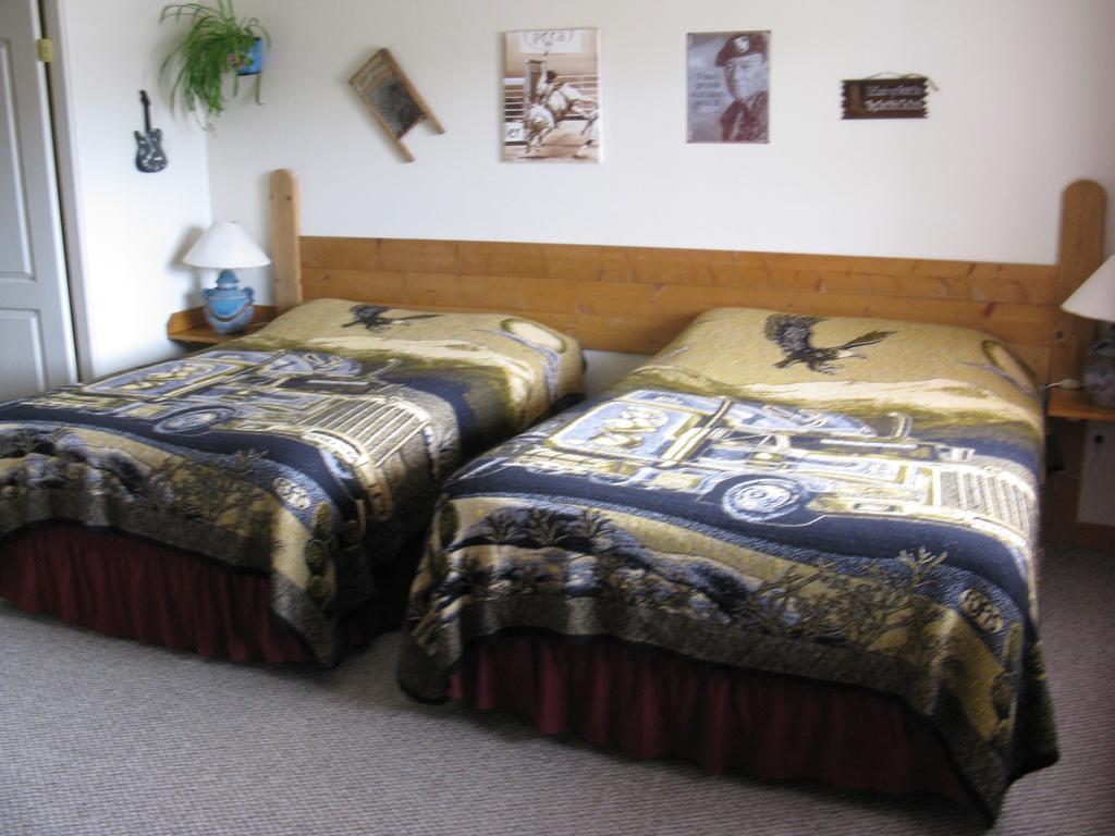 Globetrotter Lodge Холбрук Екстериор снимка