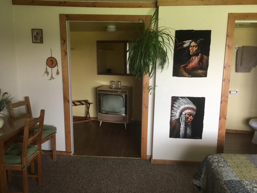 Globetrotter Lodge Холбрук Екстериор снимка