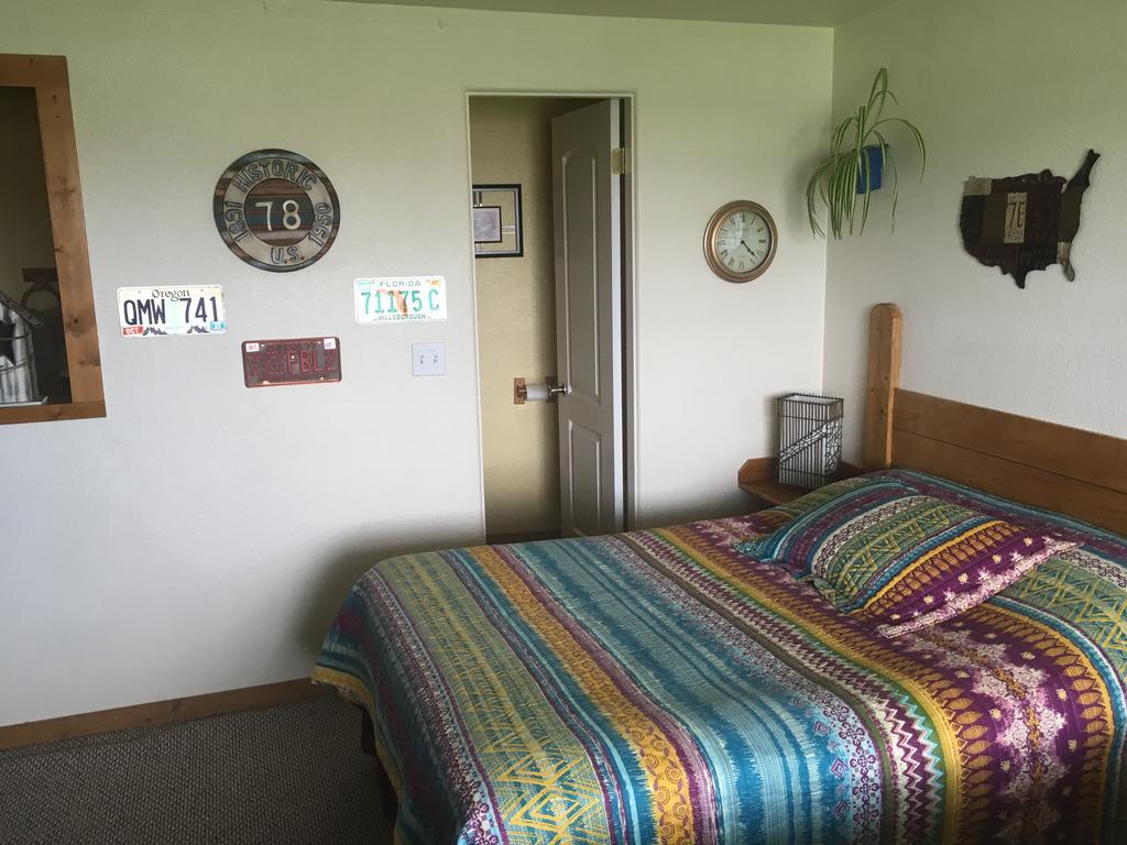 Globetrotter Lodge Холбрук Екстериор снимка